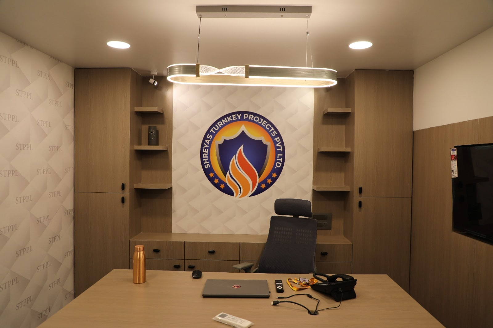 Shreyas Office